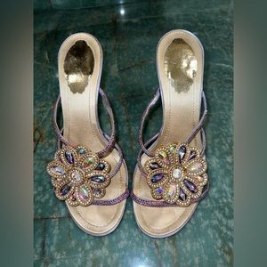 Rene caovilla Swarovki Crystal flower shoes